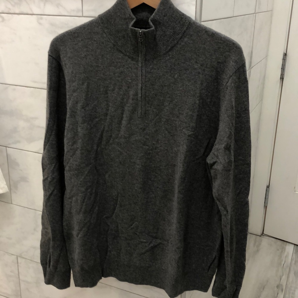 100 💯 Cashmere sweater